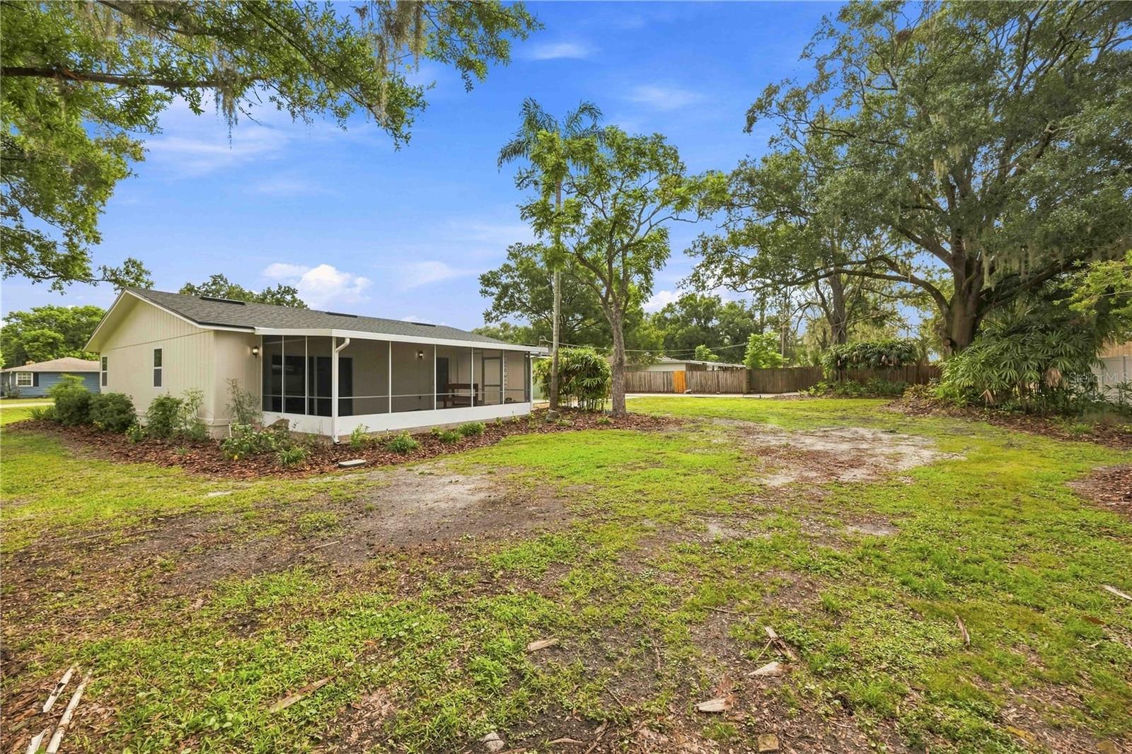 3540 Peacock Ln, Mulberry, FL 33860 photo