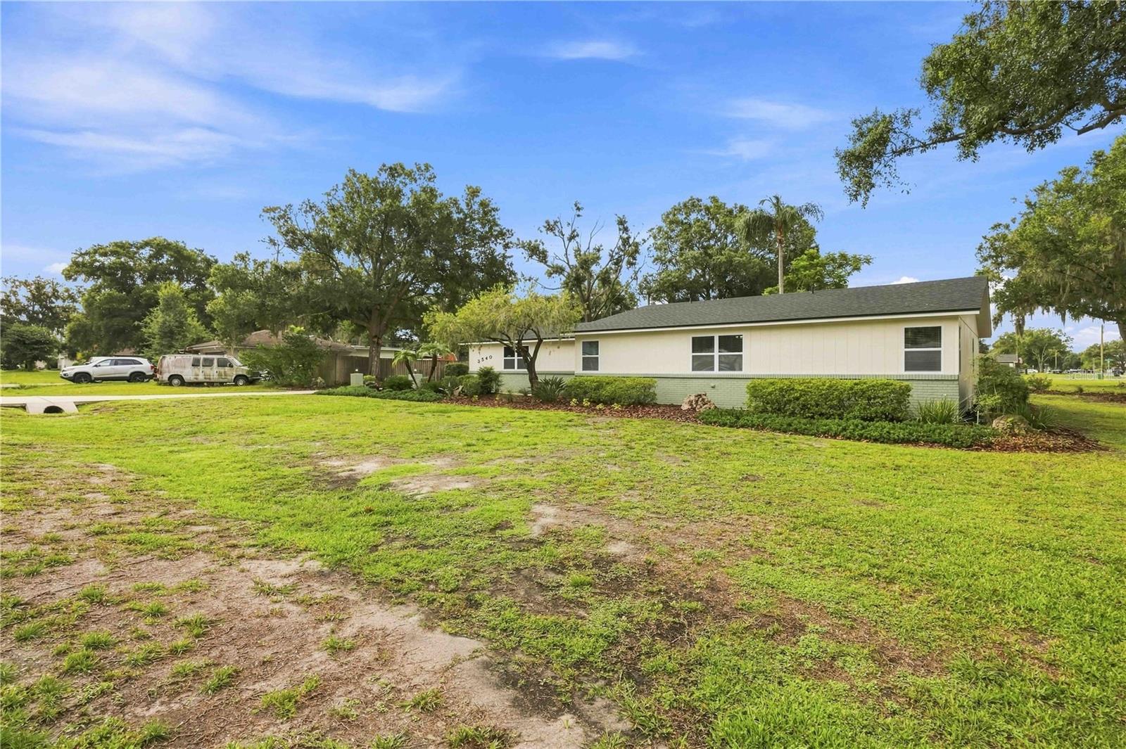 3540 Peacock Ln, Mulberry, FL 33860 photo