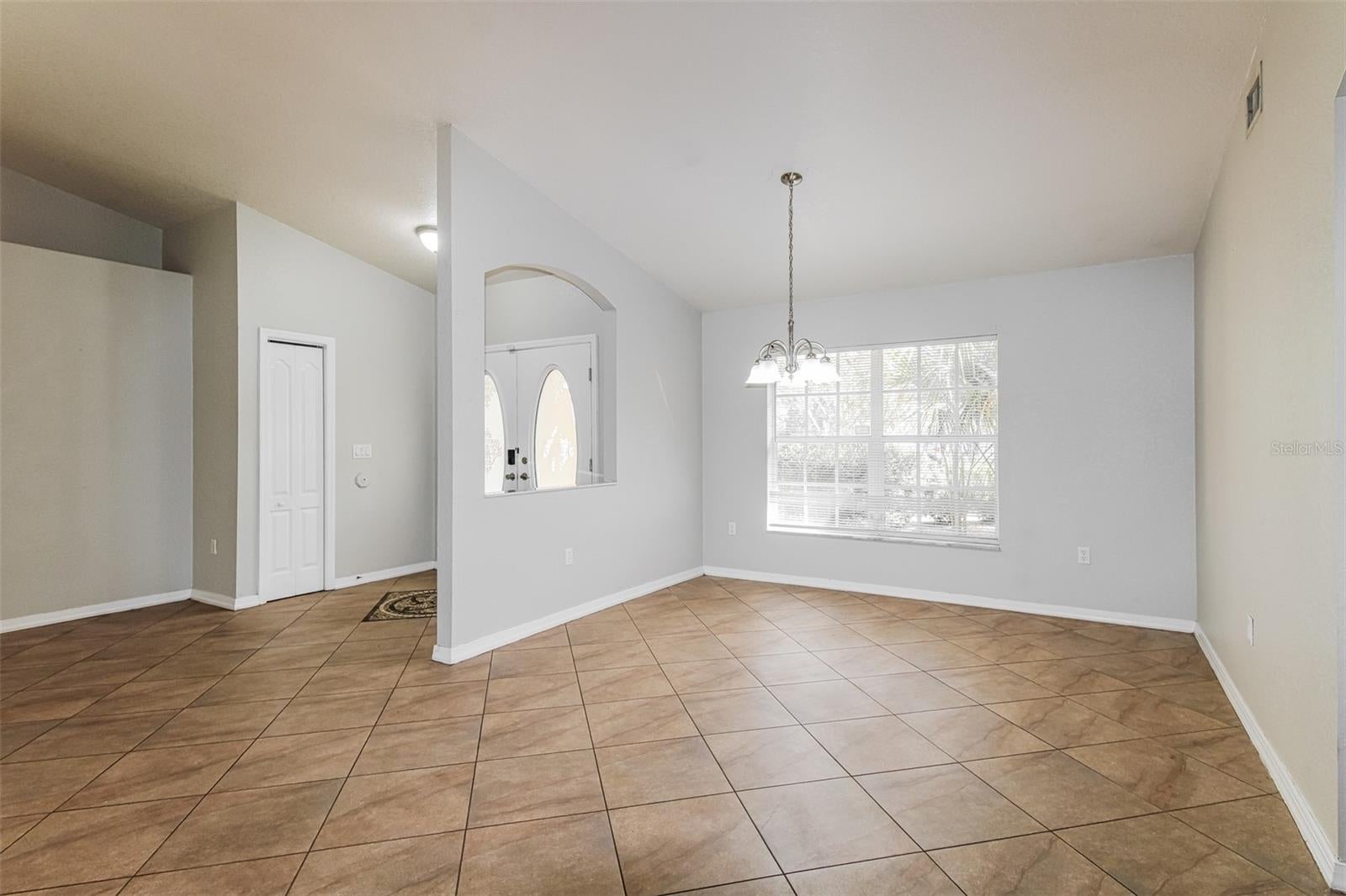 6410 Jamaica Rd, Spring Hill, FL 34606 photo