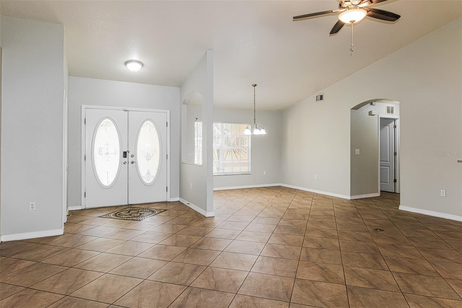 6410 Jamaica Rd, Spring Hill, FL 34606 photo