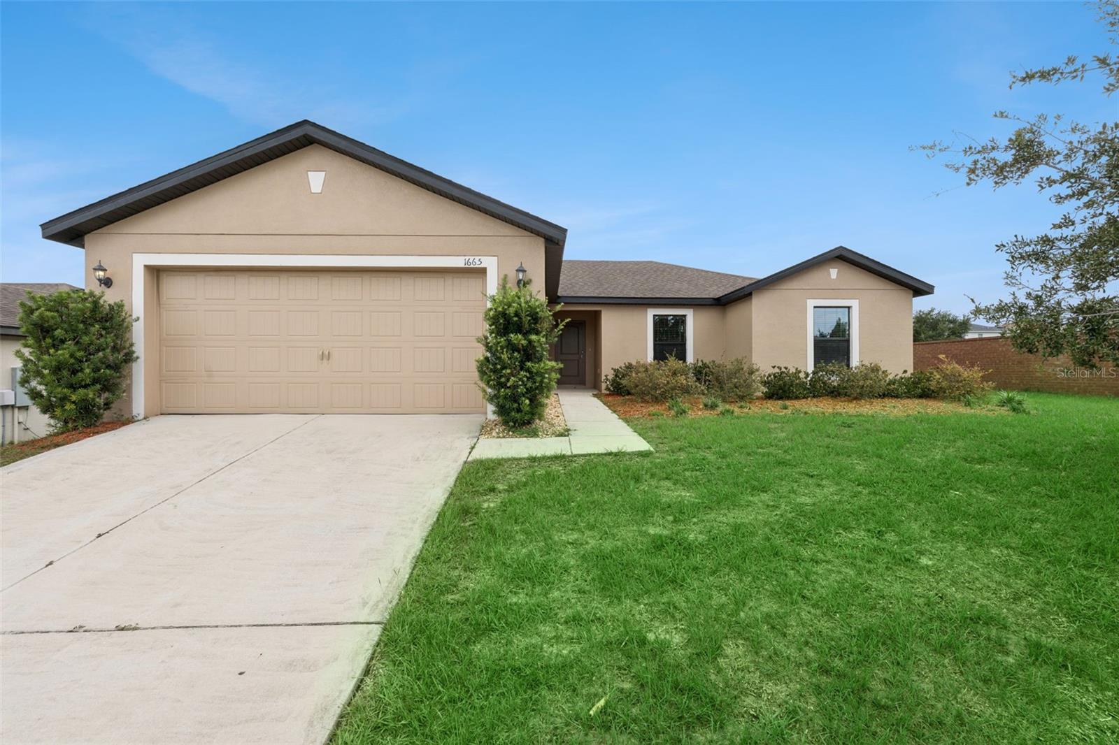 1665 Luft Ln, Mascotte, FL 34753 photo