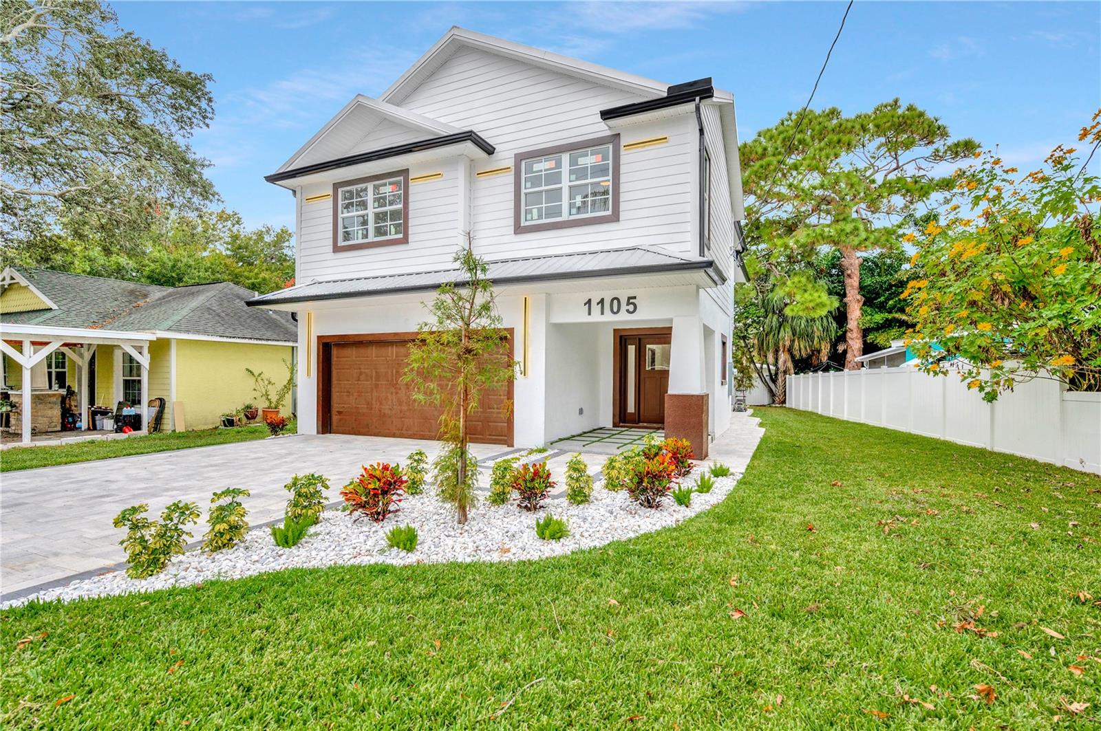 1105 Conant Ave, Safety Harbor, FL 34695 photo