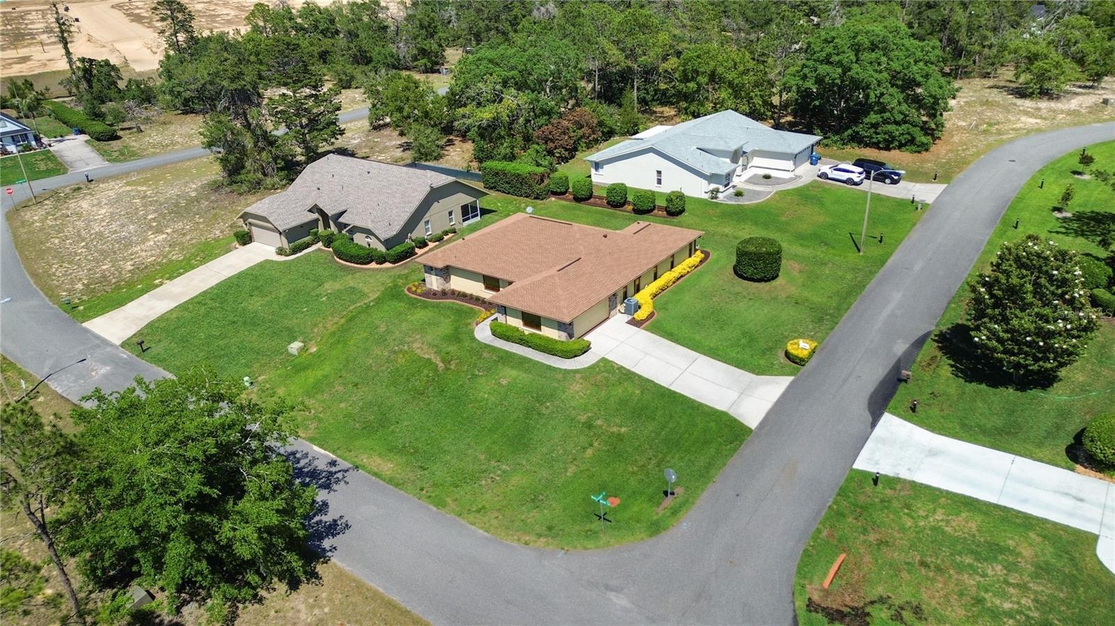 12001 Granada Pl, Weeki Wachee, FL 34614 photo