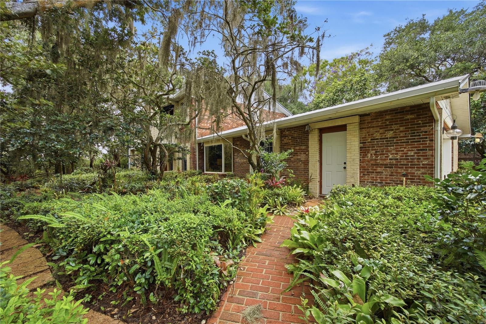 2271 Keystone Rd, Tarpon Springs, FL 34688 photo