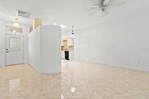 Townhouse in INVERNESS FL 6693 E KINGSBURY LANE 6.jpg