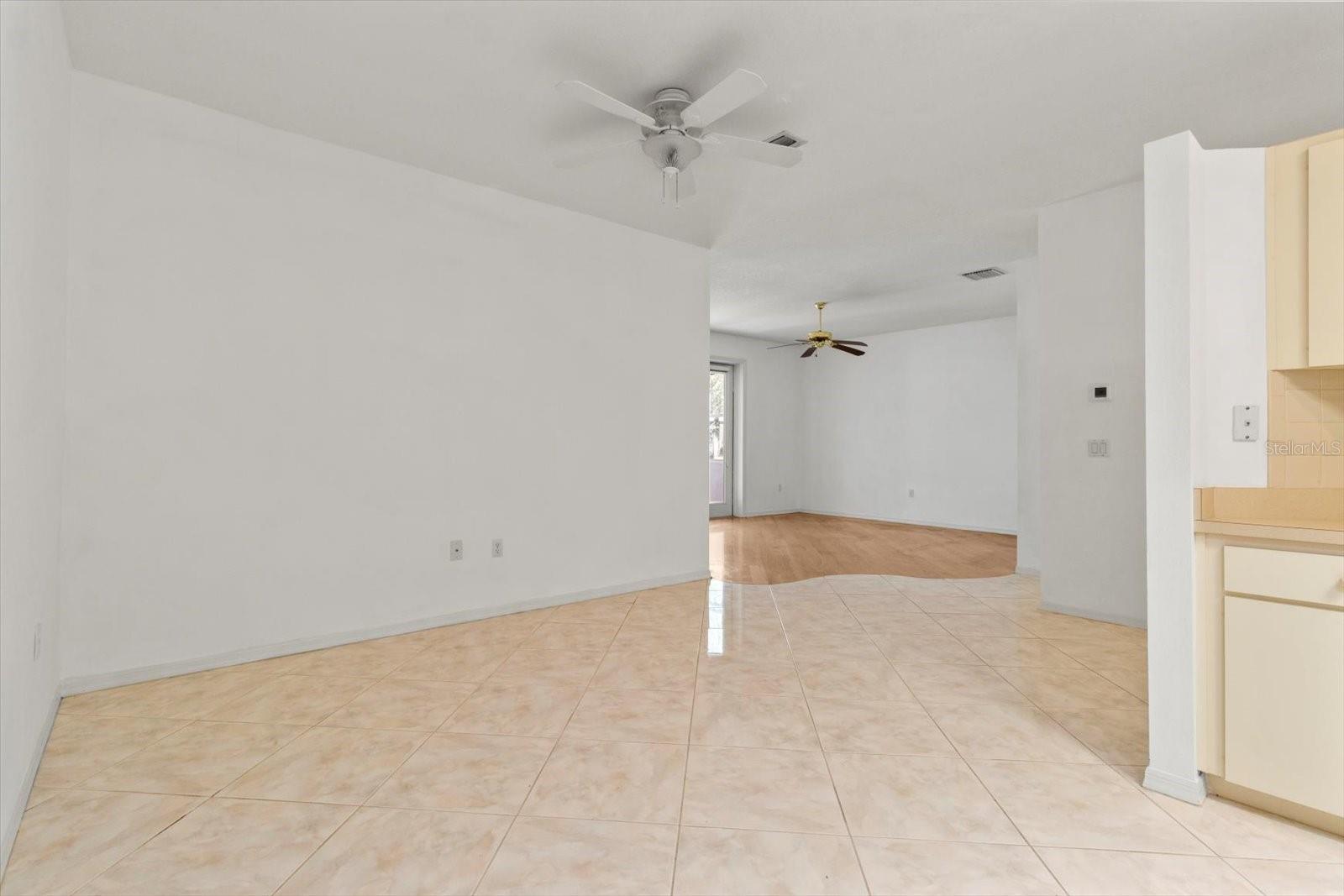 Townhouse in INVERNESS FL 6693 E KINGSBURY LANE 8.jpg