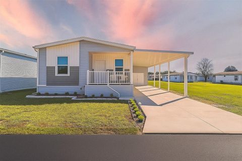 Manufactured Home in DADE CITY FL 10029 WELLINGTON AVENUE.jpg