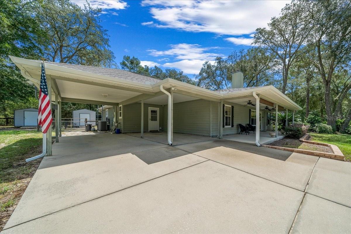 8891 SW 135 Ave, Dunnellon, FL 34432 photo