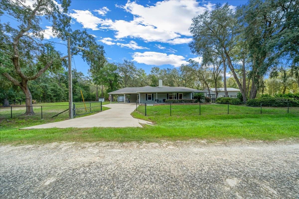 8891 SW 135 Ave, Dunnellon, FL 34432 photo