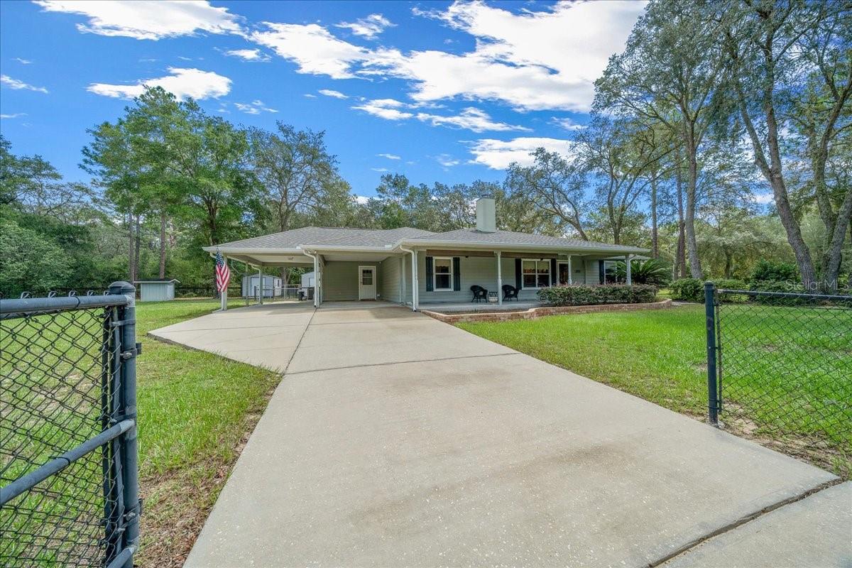 8891 SW 135 Ave, Dunnellon, FL 34432 photo