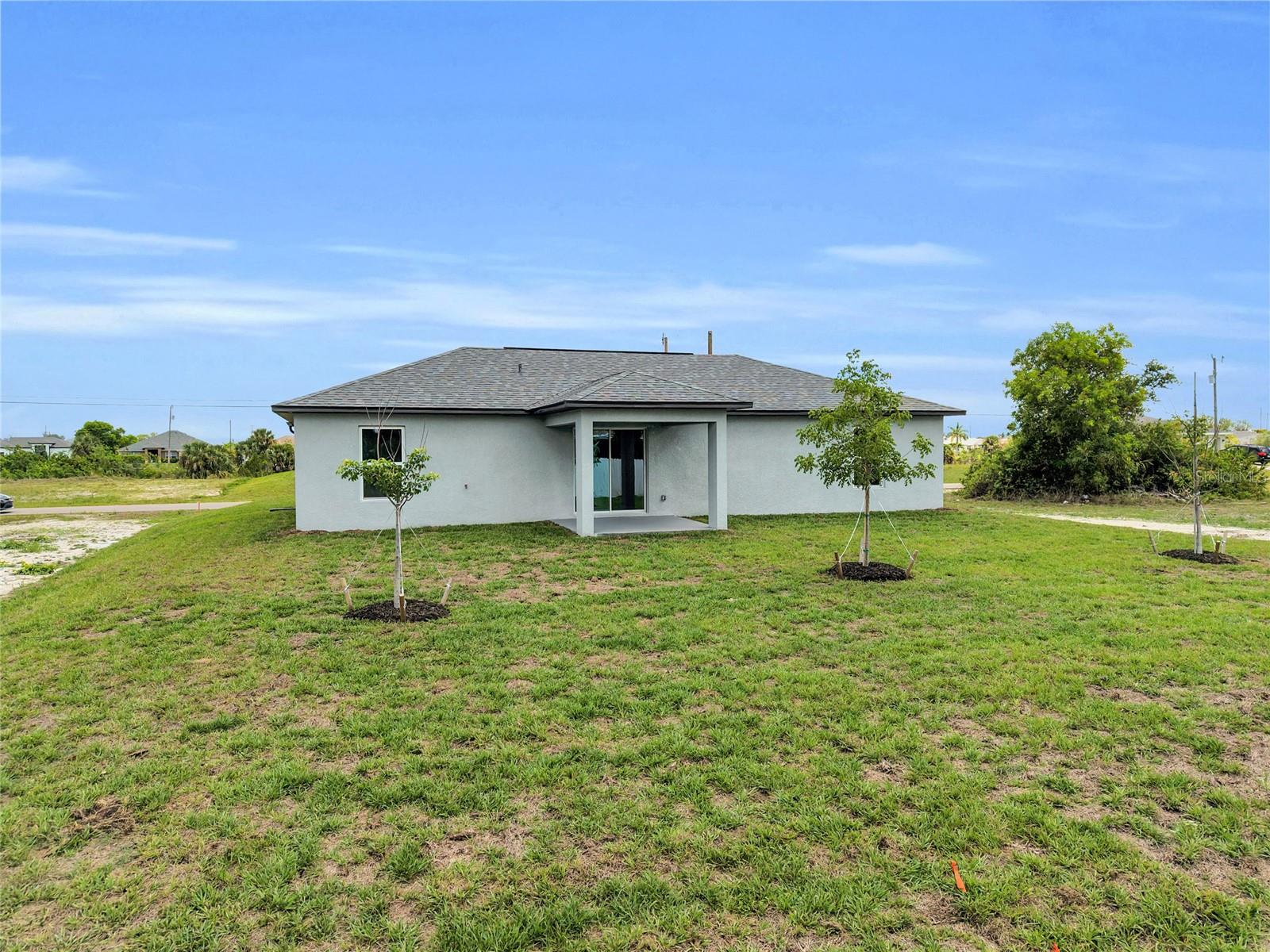 310 NE 9 Terrace, Cape Coral, FL 33909 photo