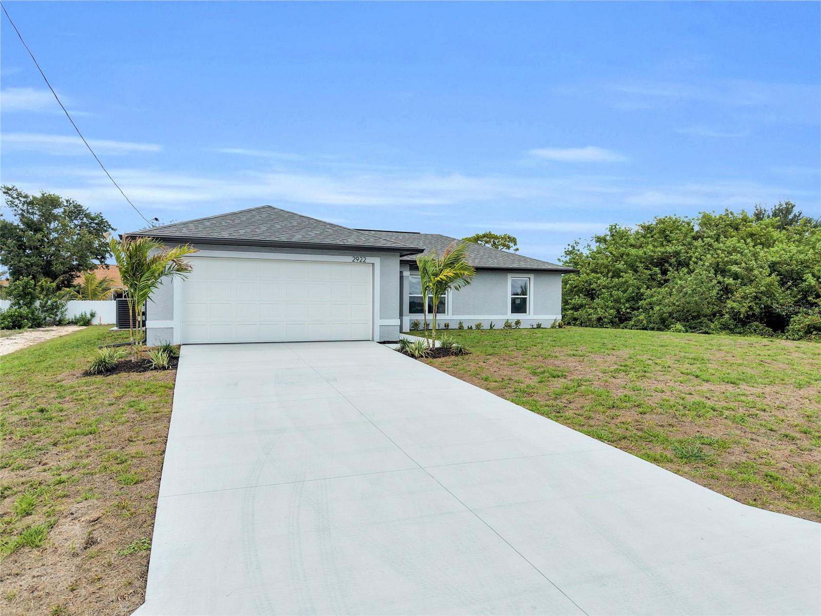 310 NE 9 Terrace, Cape Coral, FL 33909 photo