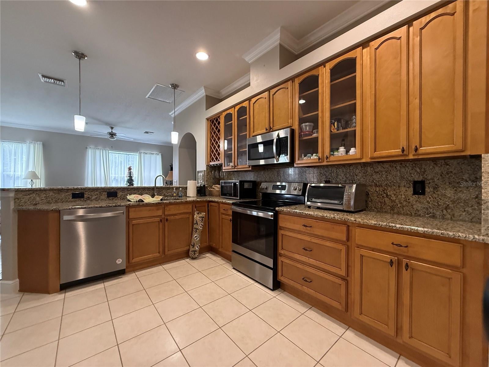 27303 Gingerbread Pl, Leesburg, FL 34748 photo