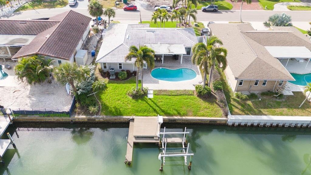 3807 48 Ave, Saint Petersburg, FL 33711 photo