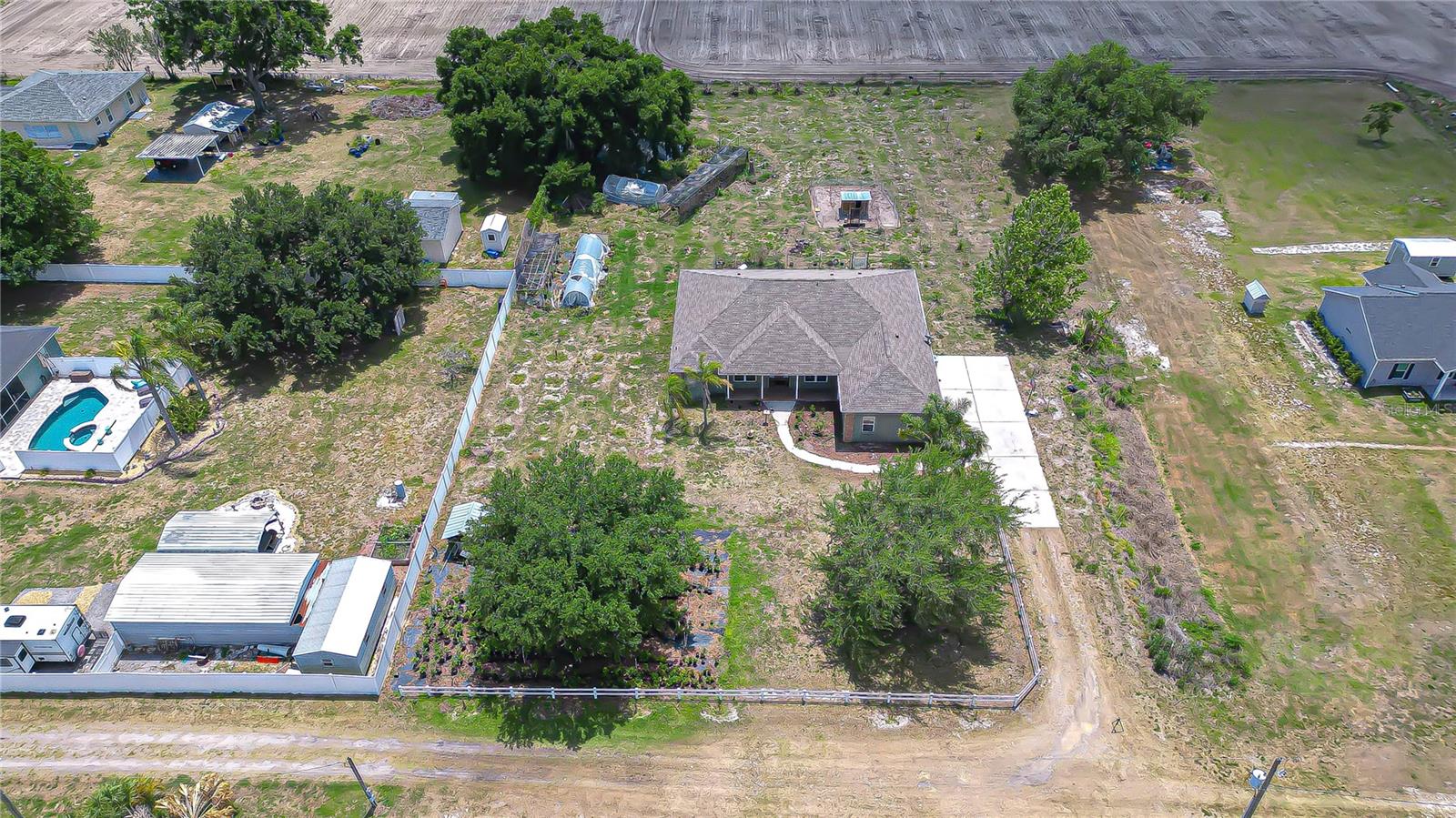 4036 Moores Lake Rd, Dover, FL 33527 photo