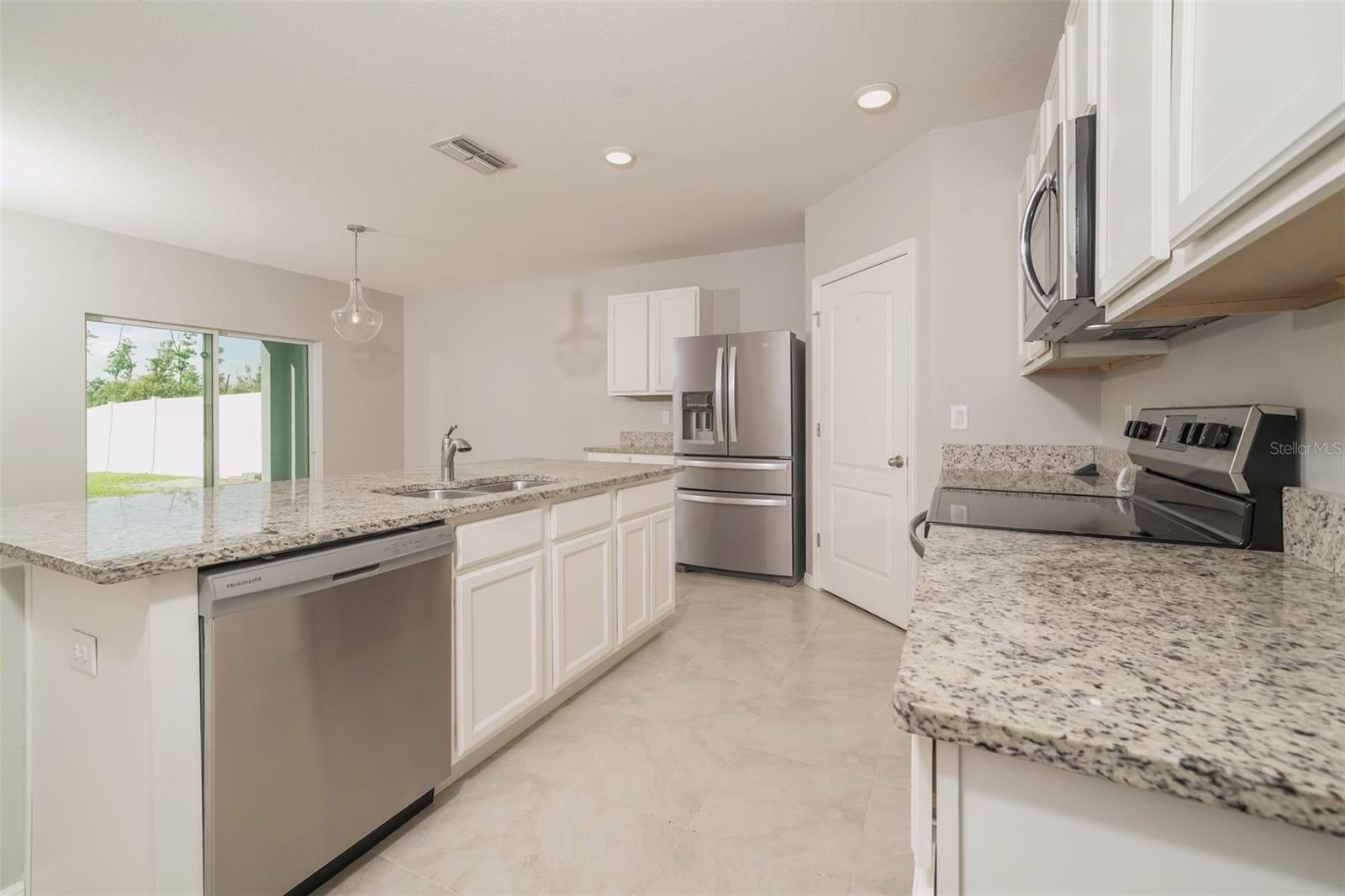 345 Summershore Dr, Auburndale, FL 33823 photo