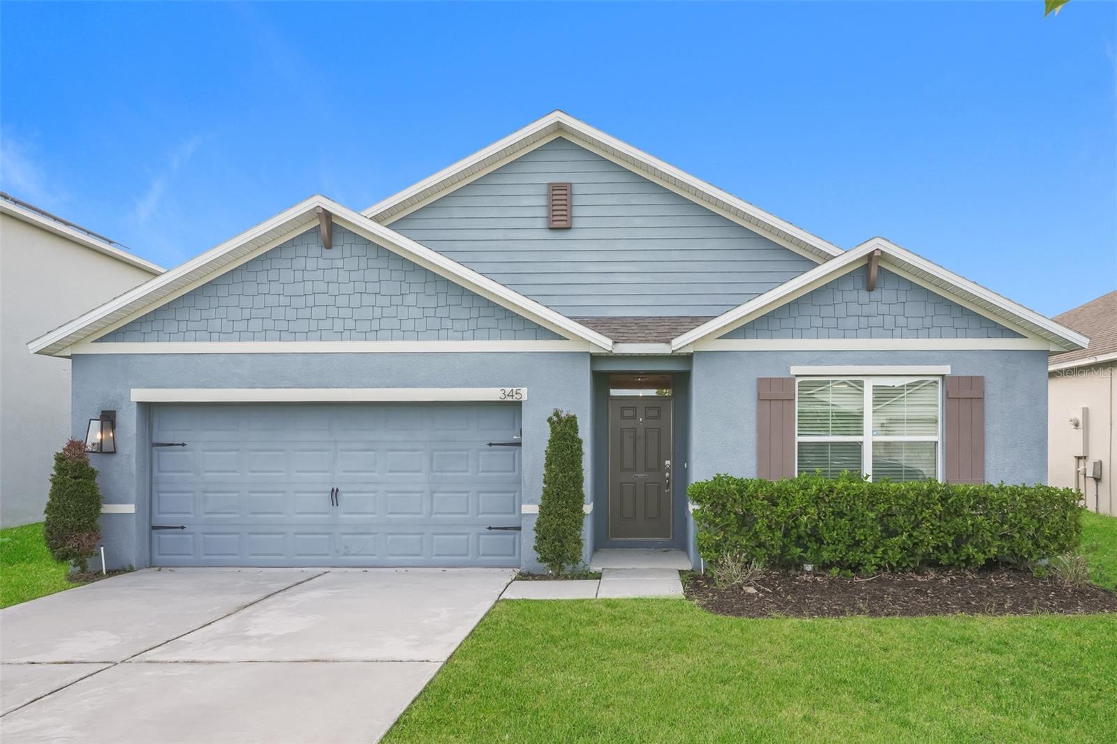 345 Summershore Dr, Auburndale, FL 33823