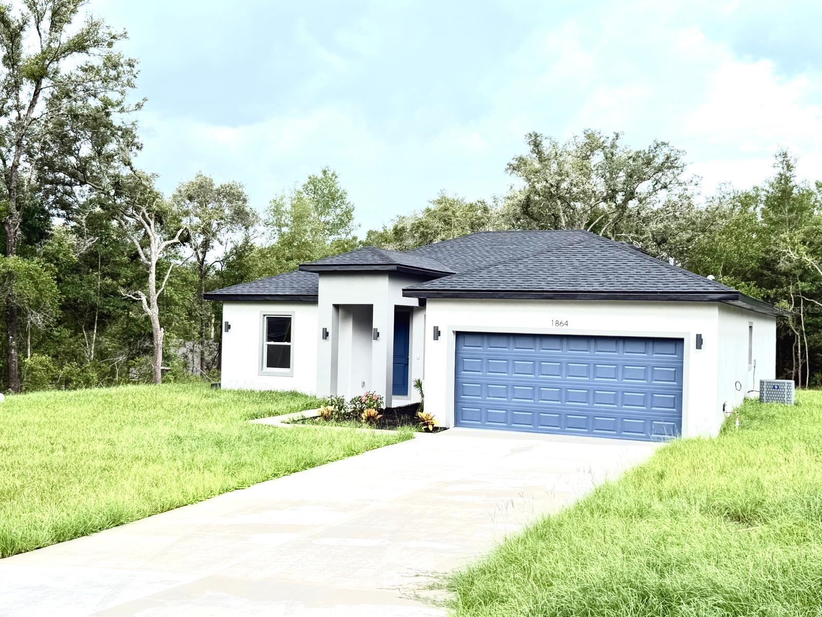 1864 Roseboro Dr, Citrus Springs, FL 34434