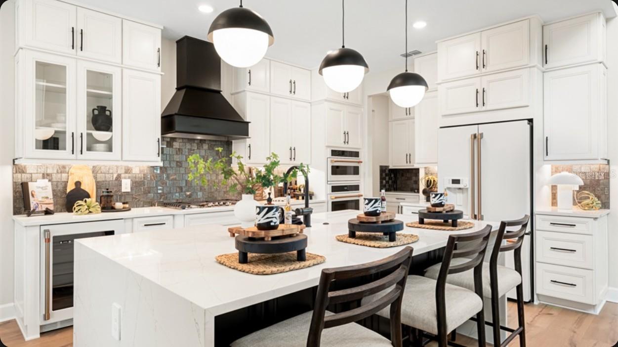 7895 Interstellar Ave, Sarasota, FL 34241 photo