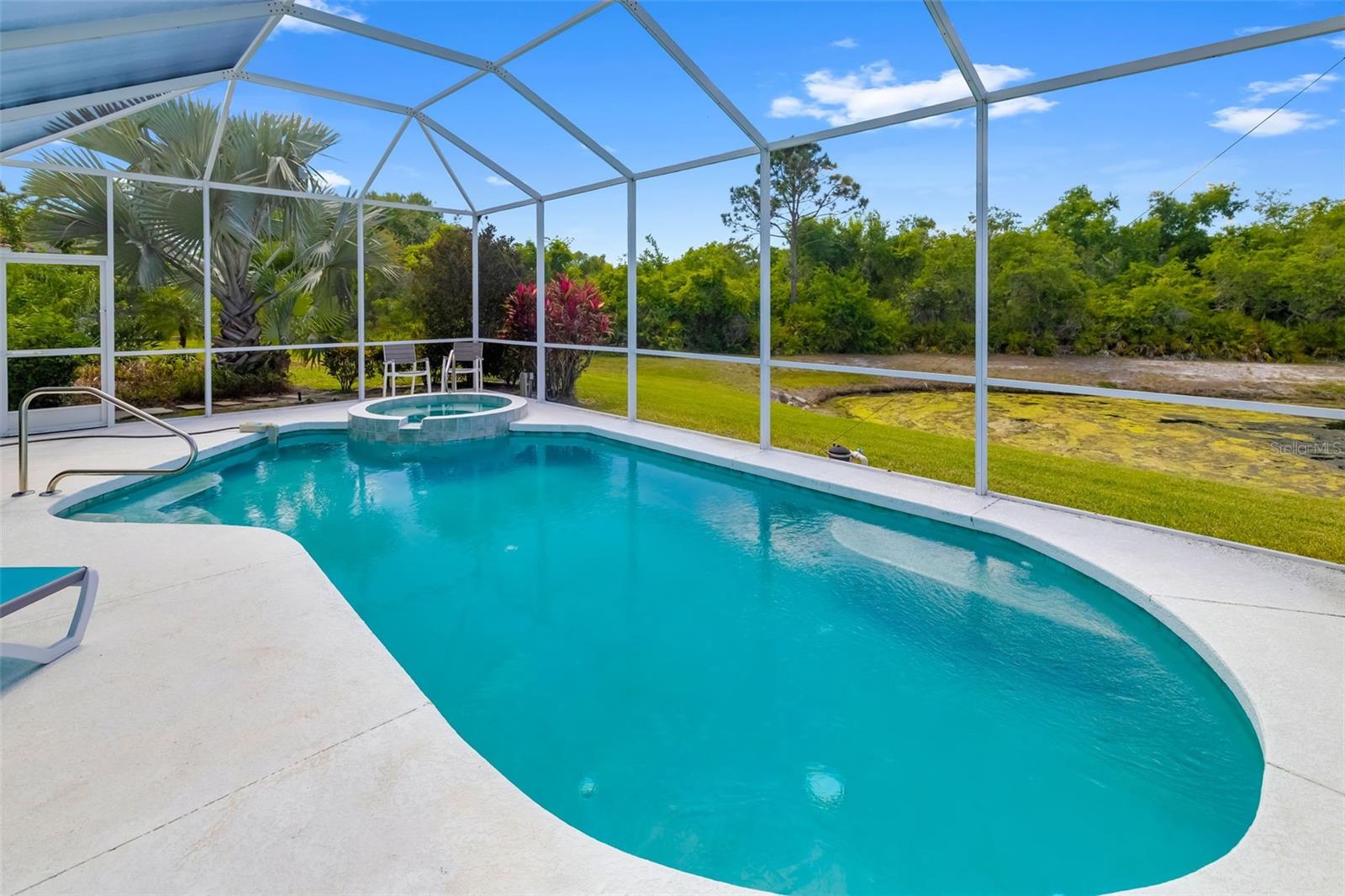 6413 Grand Point Ave, Bradenton, FL 34201 photo