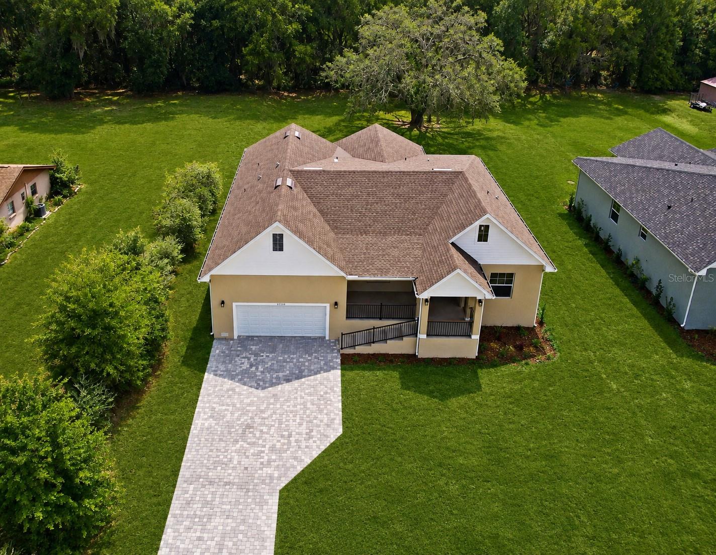 12500 Green Oak Ln, Dade City, FL 33525 photo