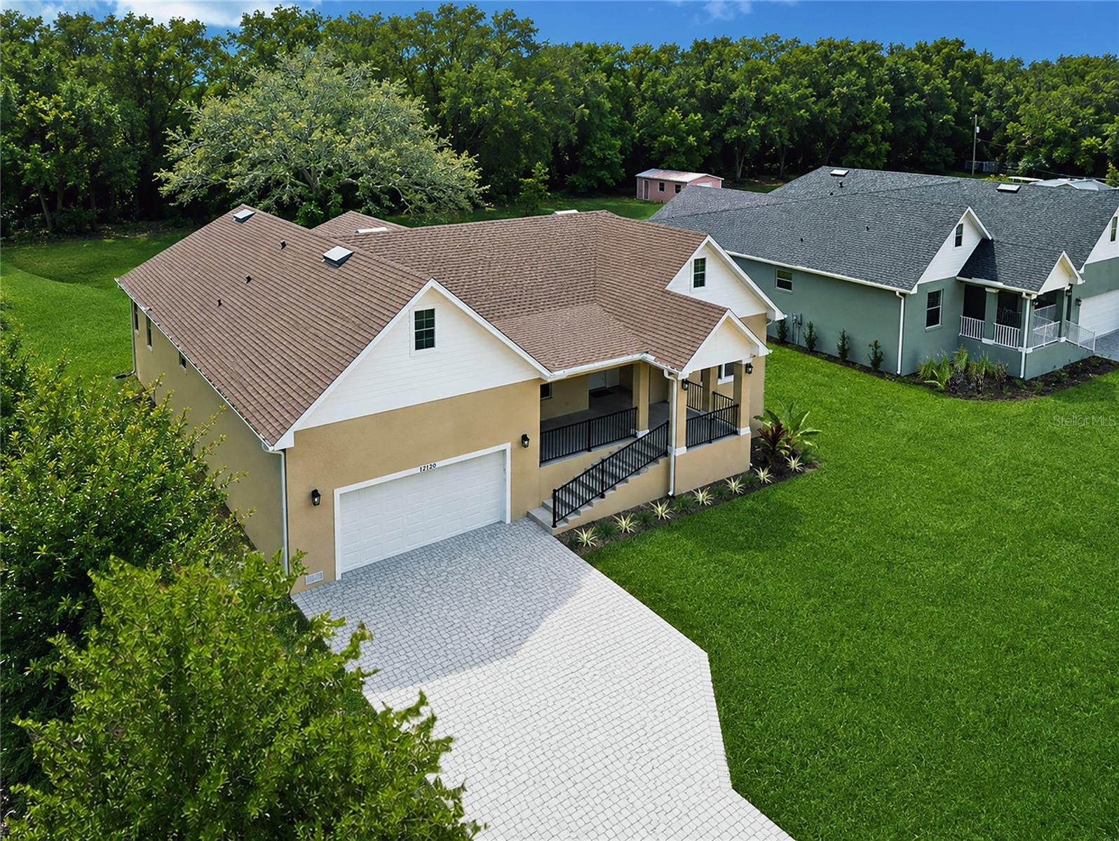 12500 Green Oak Ln, Dade City, FL 33525 photo