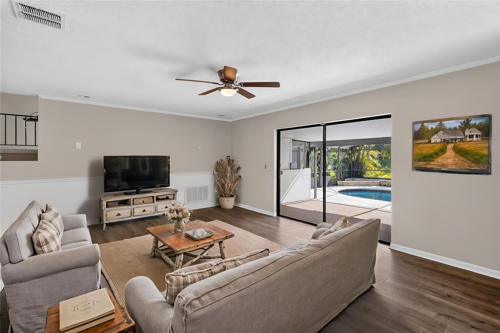 656 Little Wekiva Rd, Altamonte Springs, FL 32714 photo