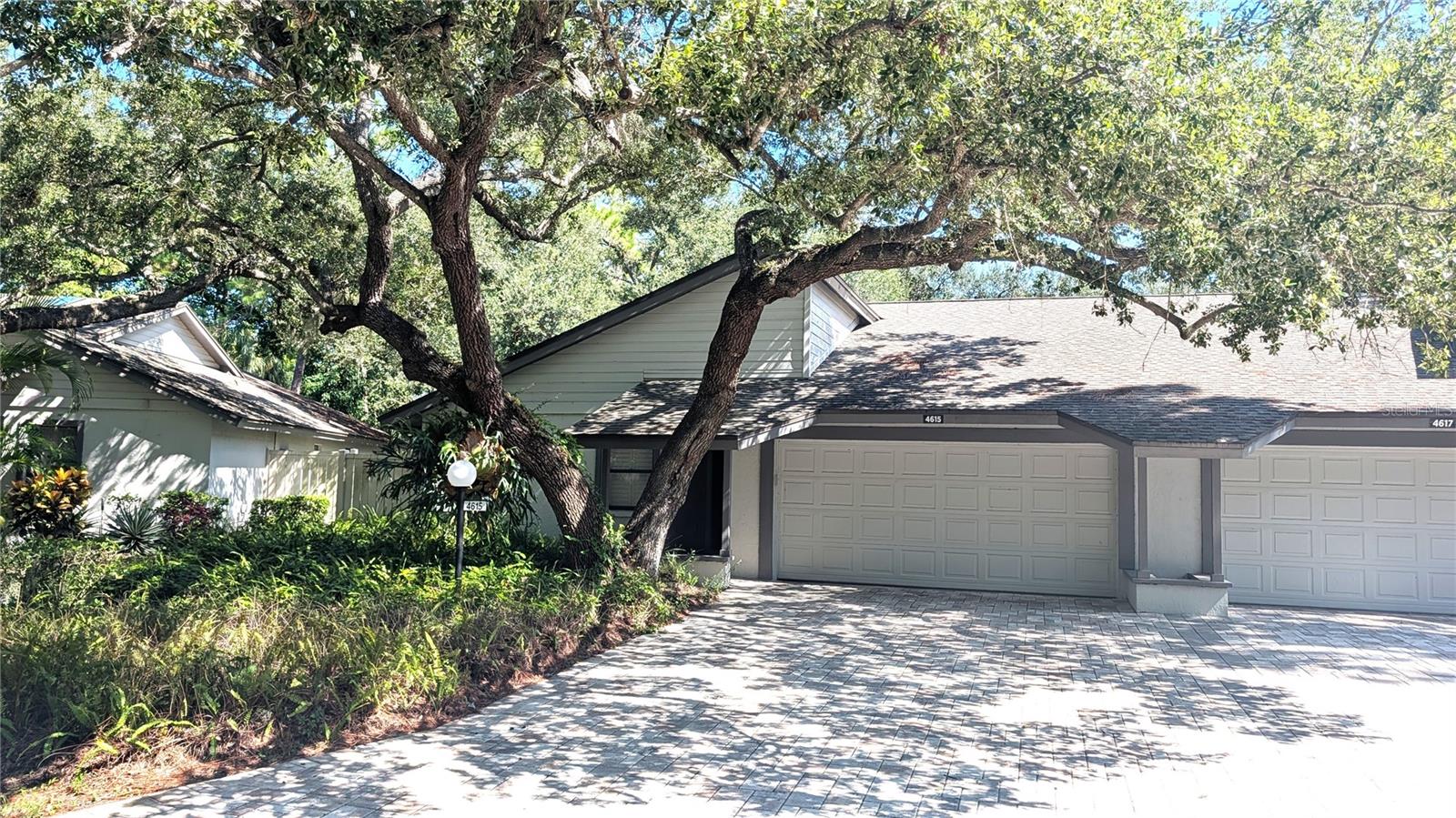 4615 Oak Forest Dr, Sarasota, FL 34231