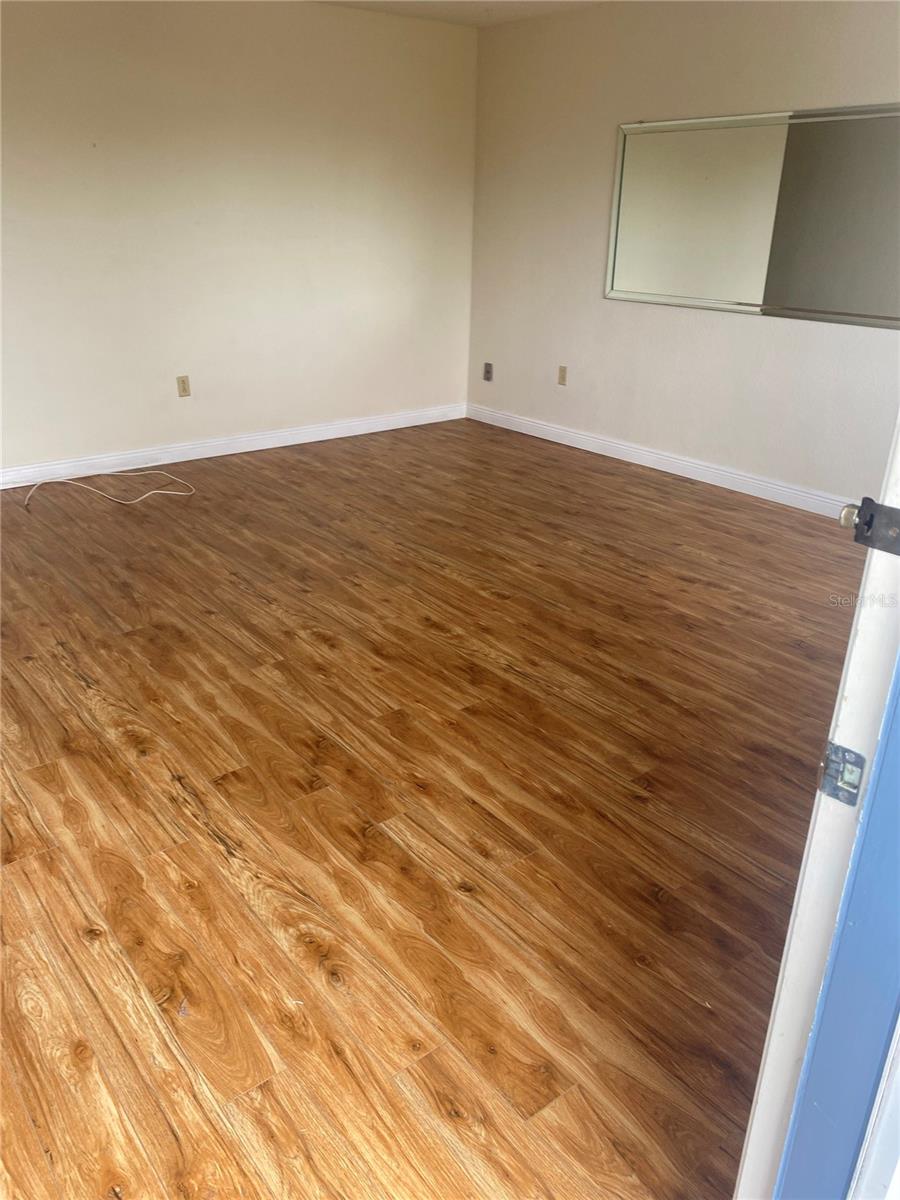 11224 82 Ave #301, Seminole, FL 33772 photo