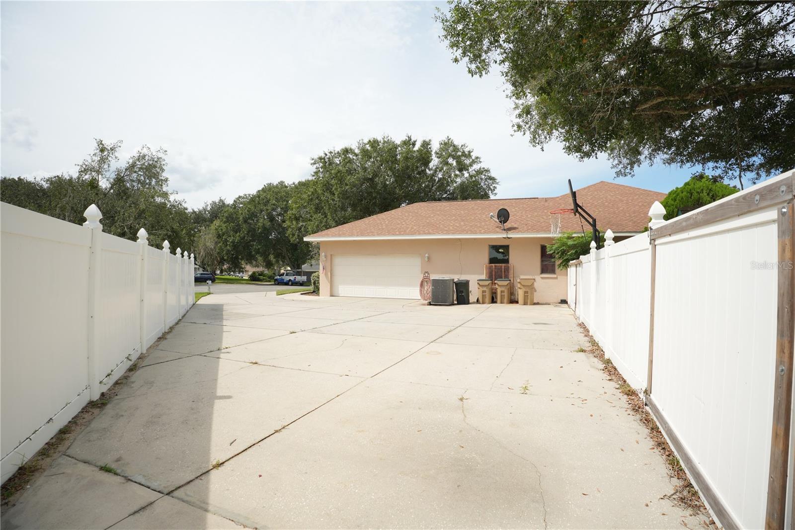 11318 Summer Wind Ct, Clermont, FL 34711 photo