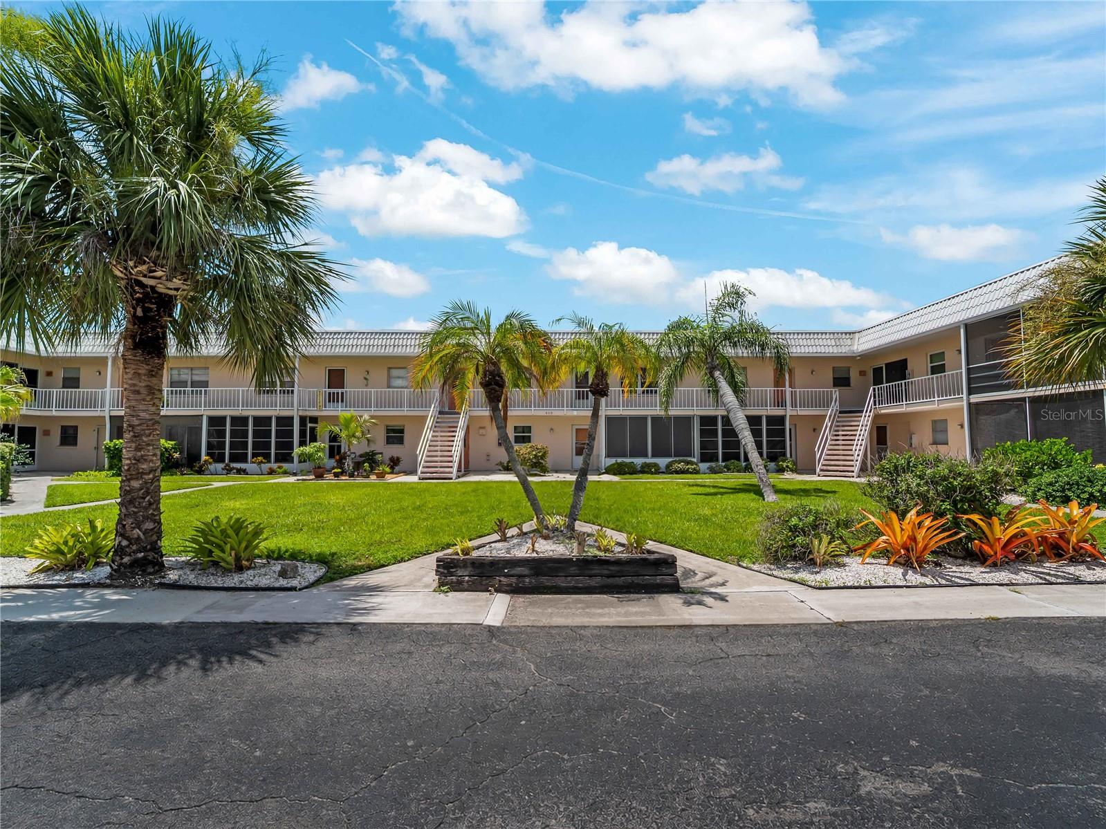 460 Base Ave, Venice, FL 34285
