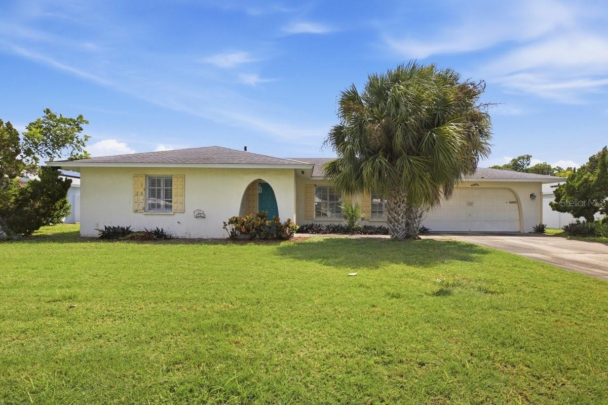 7201 11 Ave, Bradenton, FL 34209