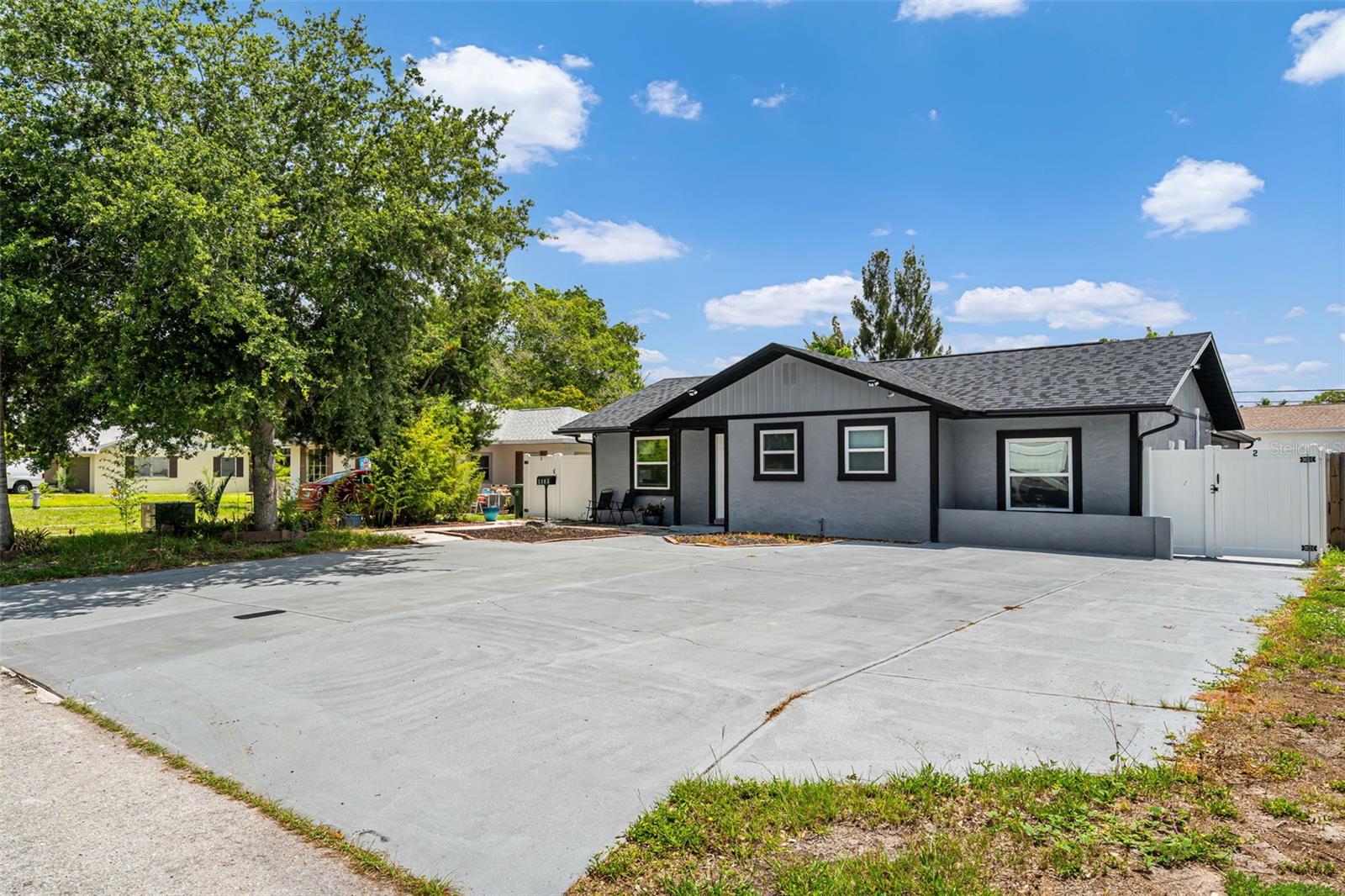1305 29 St, Bradenton, FL 34205 photo