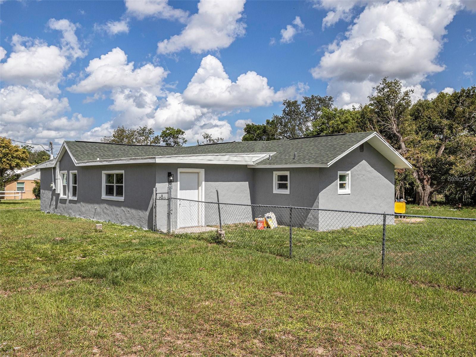 205 E Cornell St, Avon Park, FL 33825 photo