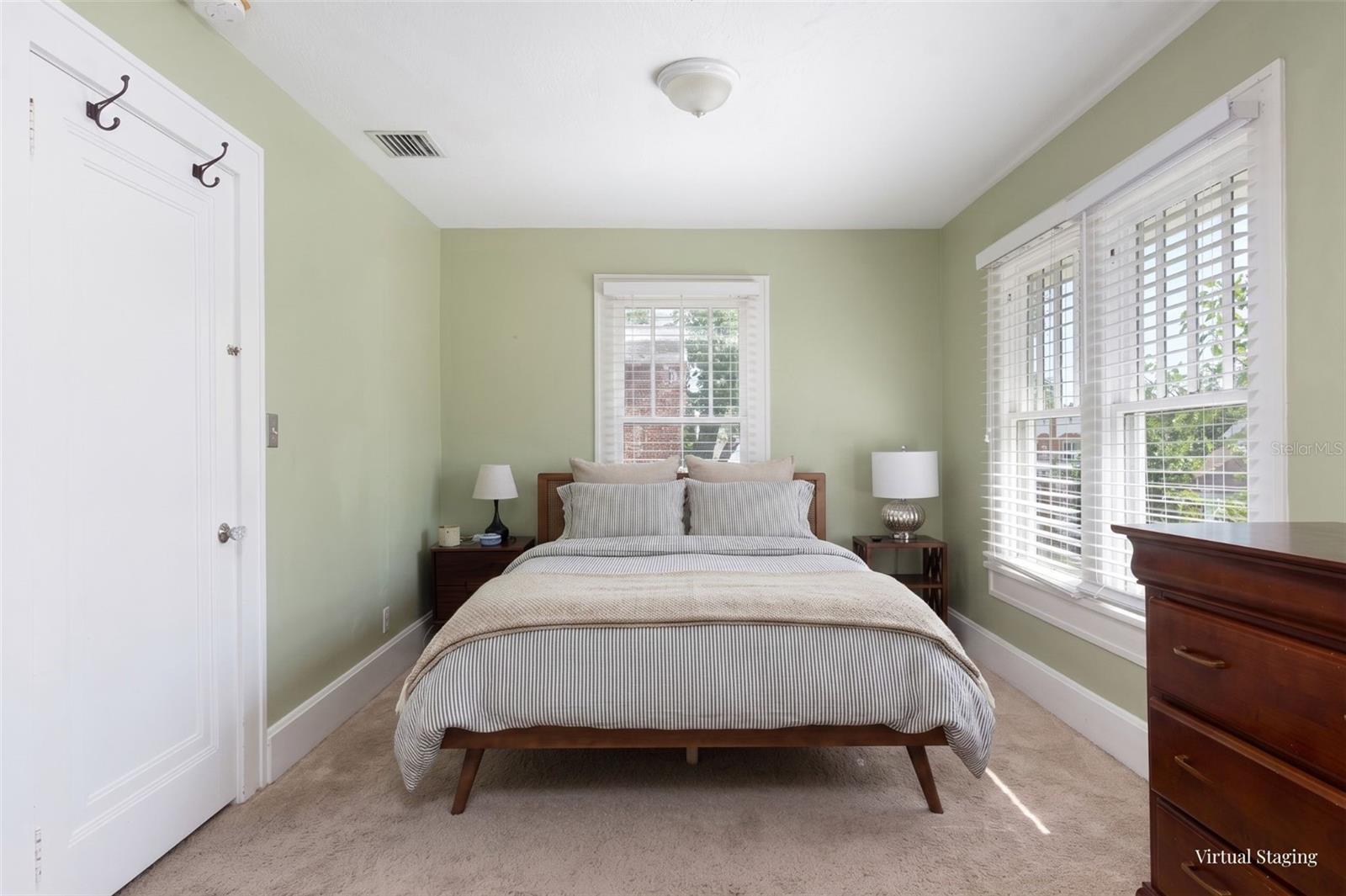 540 11 Ave, Saint Petersburg, FL 33701 photo