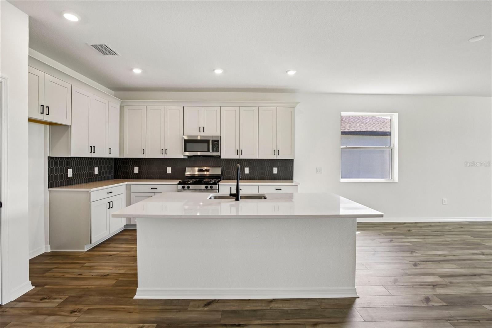 13810 Bertrand Ave, Palmetto, FL 34221 photo