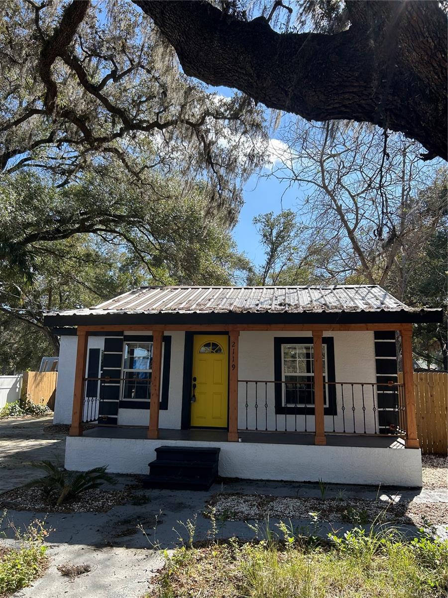 2119 Ellicott, Tampa, FL 33610