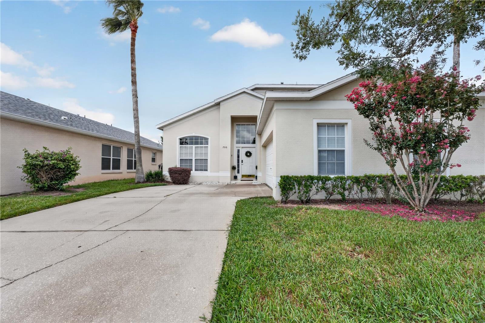 706 Lockbreeze Dr, Davenport, FL 33897