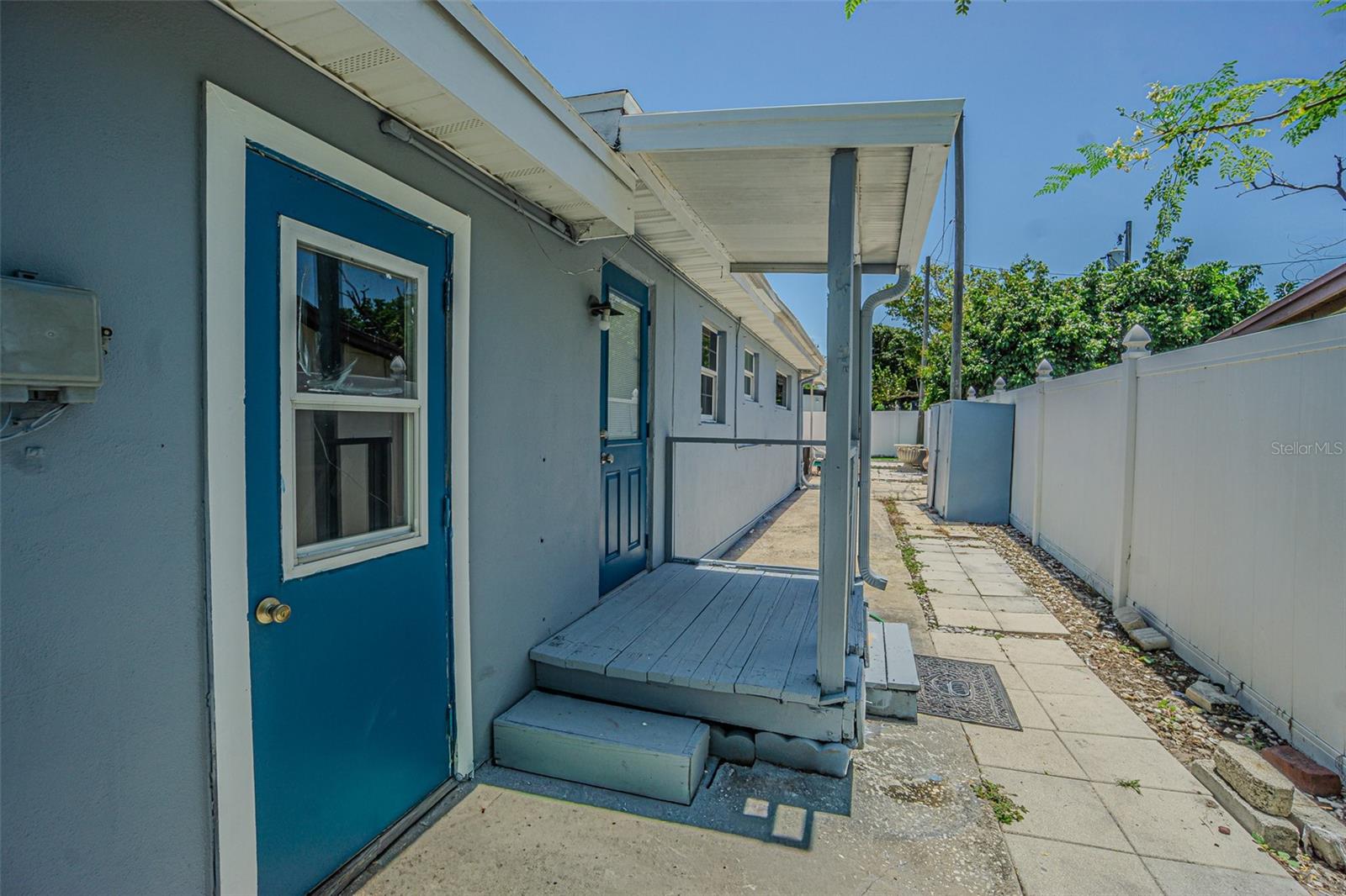 1627 28 St, Saint Petersburg, FL 33713 photo
