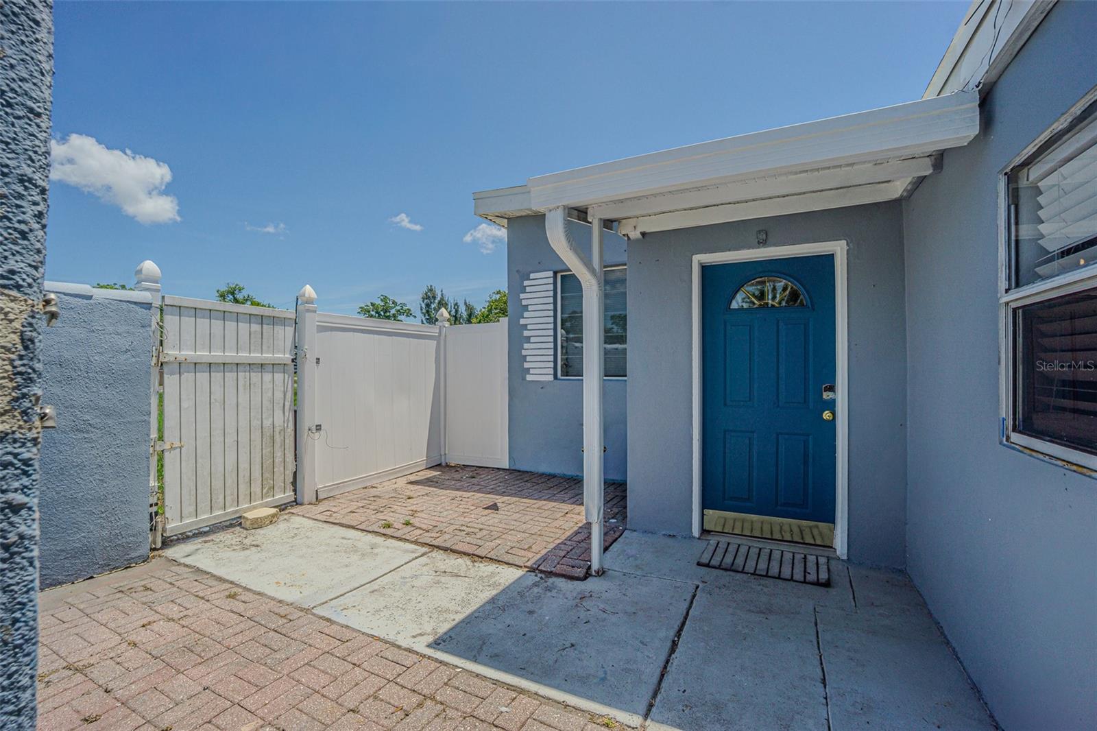 1627 28 St, Saint Petersburg, FL 33713 photo