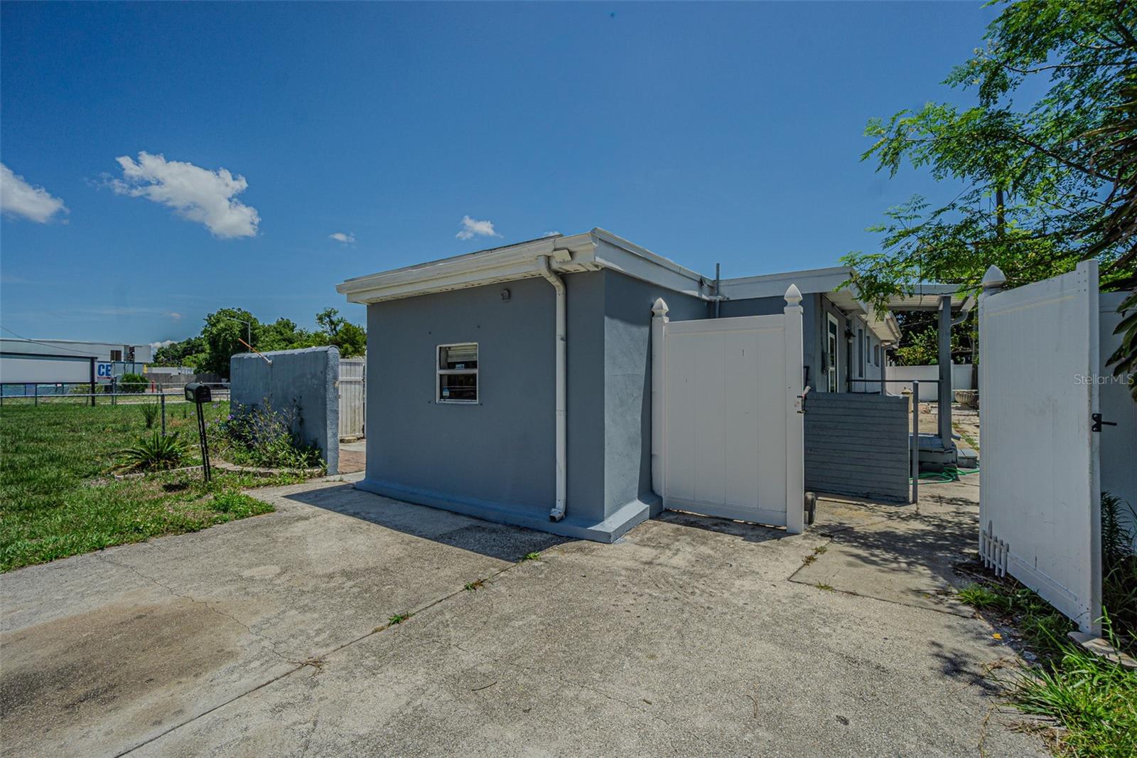 1627 28 St, Saint Petersburg, FL 33713 photo
