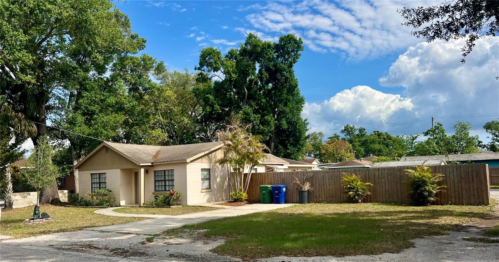 3110 W Ivy St, Tampa, FL 33607 photo