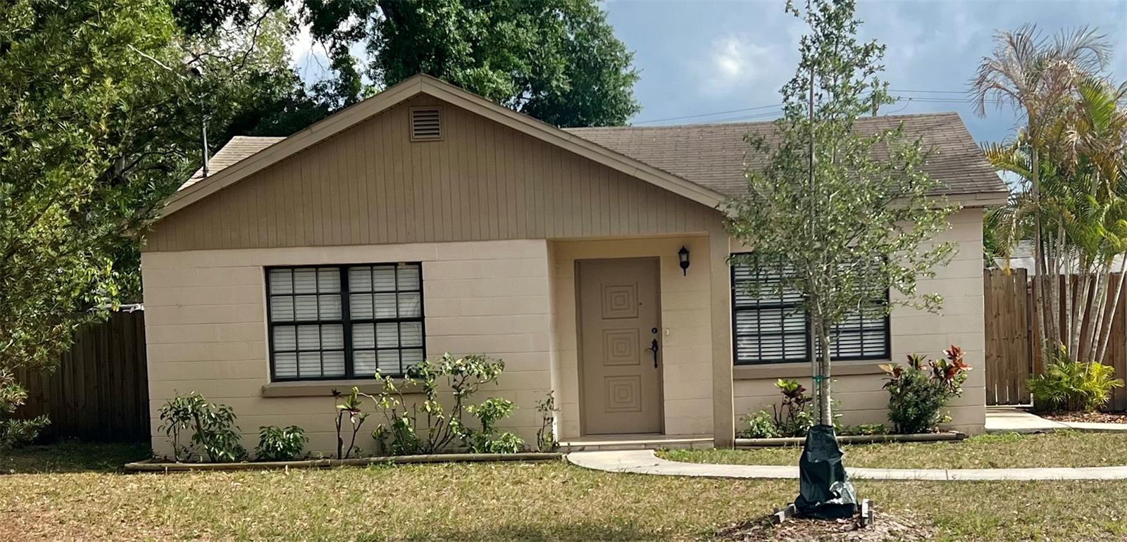 3110 W Ivy St, Tampa, FL 33607 photo