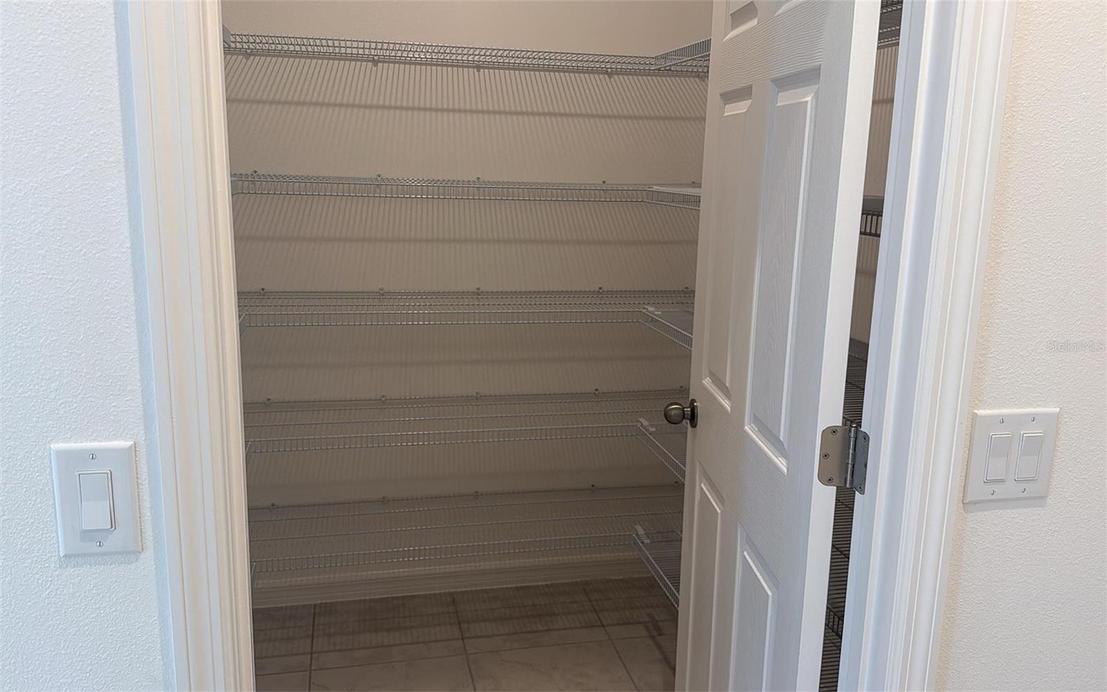 6863 Spanish Imperial St, Howey In The Hills, FL 34737 photo