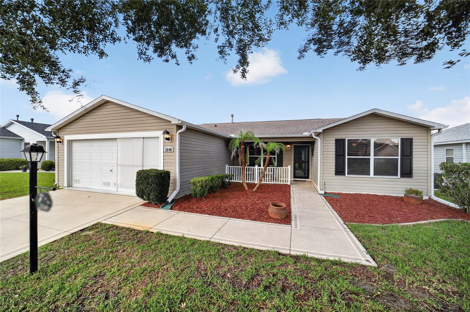 2240 Lowry Rd, The Villages, FL 32162 photo