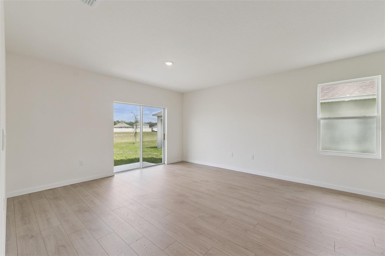 1367 Grand Flora Ln, Sanford, FL 32773 photo