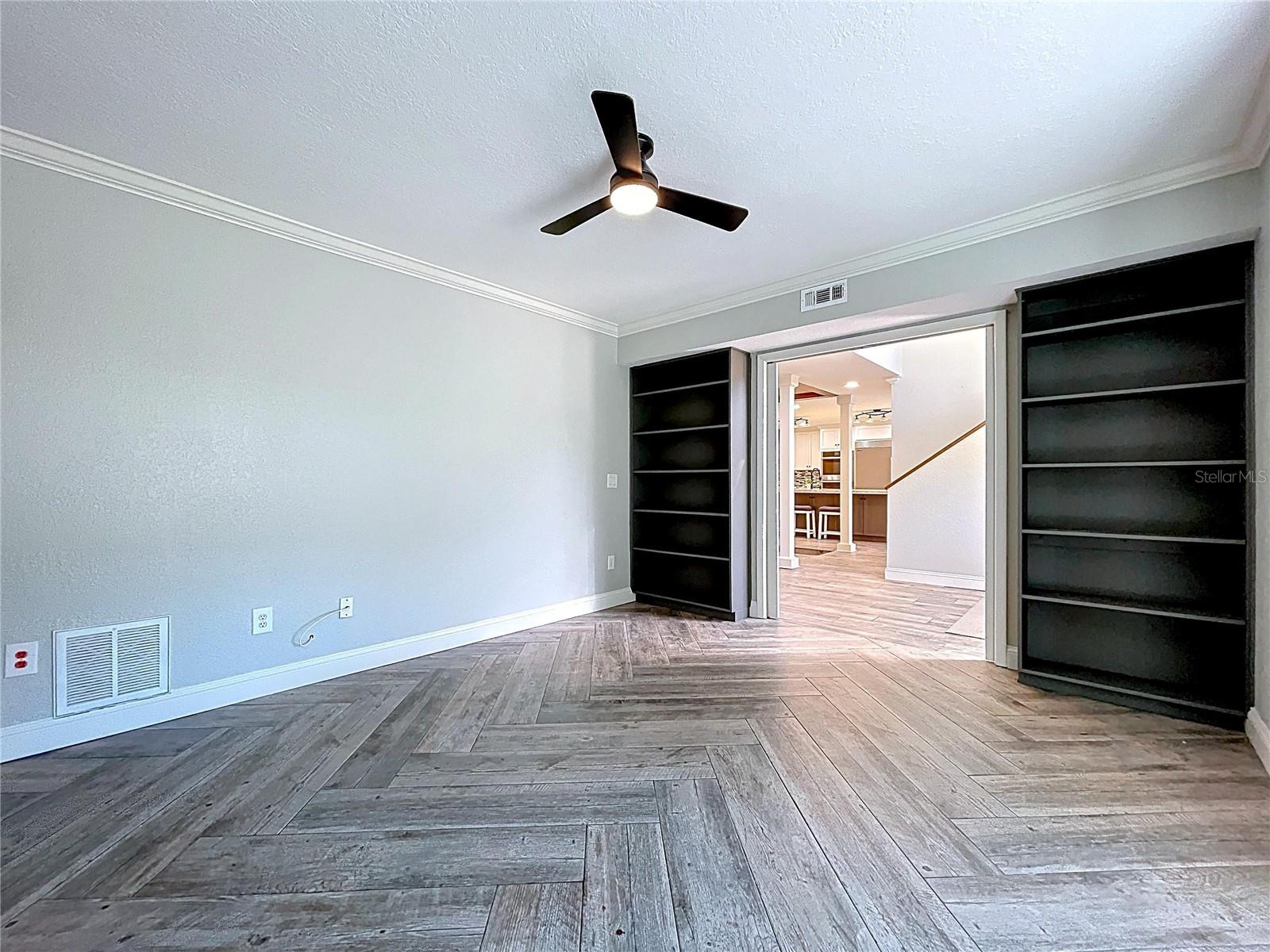 10655 Lakeview Dr, New Port Richey, FL 34654 photo
