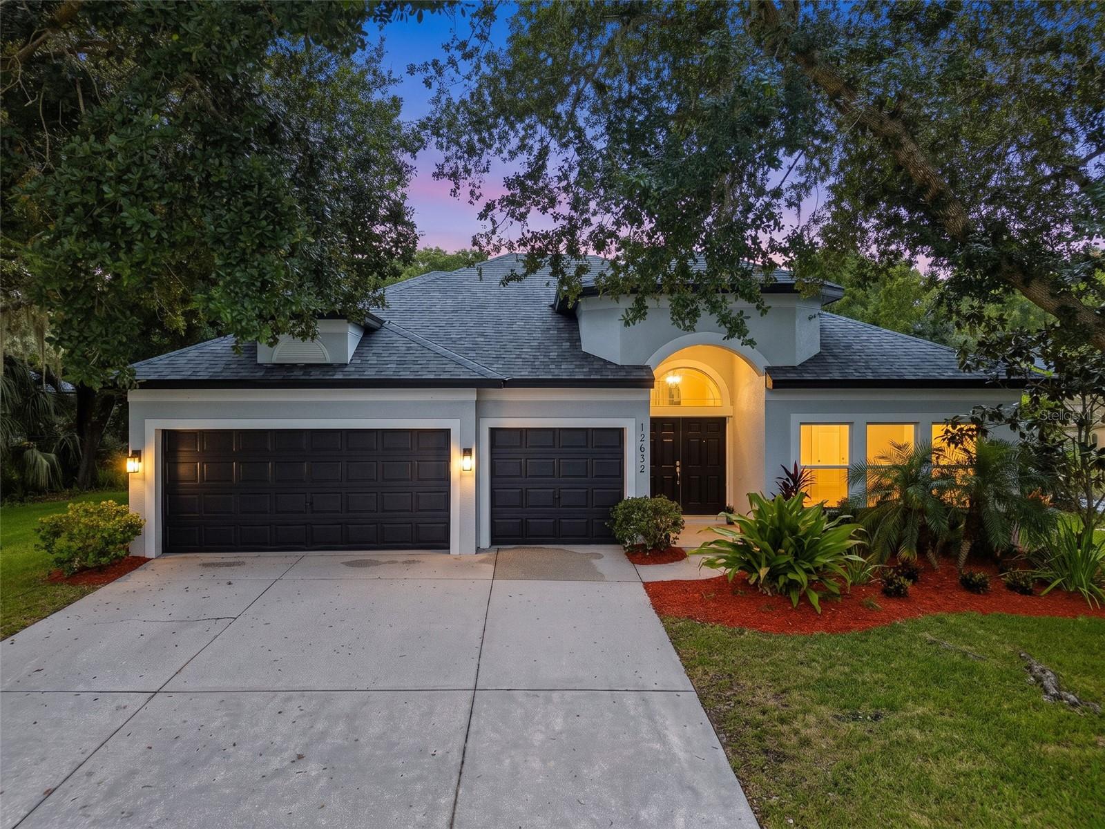 12632 Flamingo Pkwy, Spring Hill, FL 34610 photo