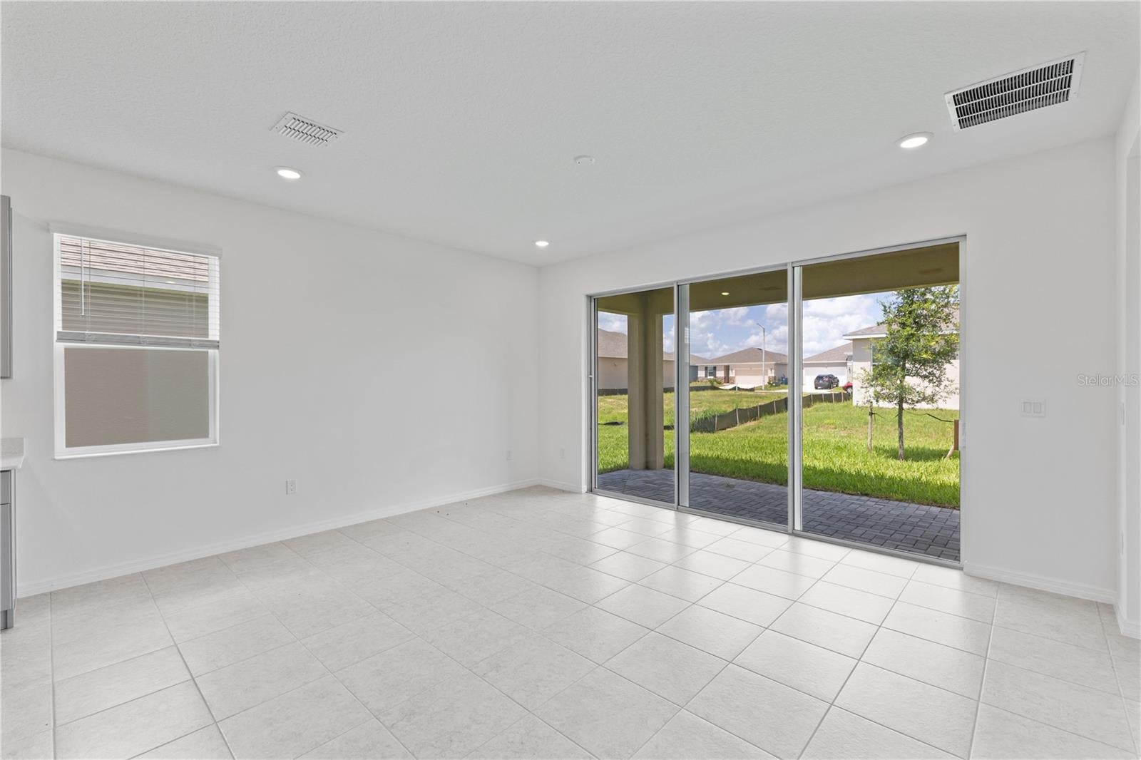 491 Silver Palm Dr, Haines City, FL 33844 photo