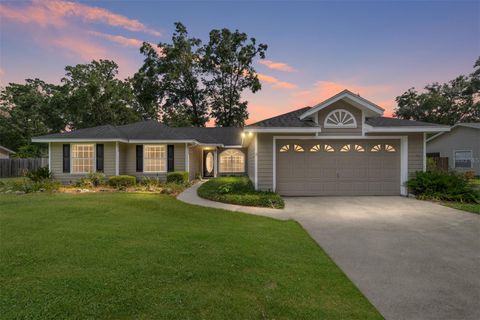 Single Family Residence in GAINESVILLE FL 4102 NW 60TH AVENUE.jpg
